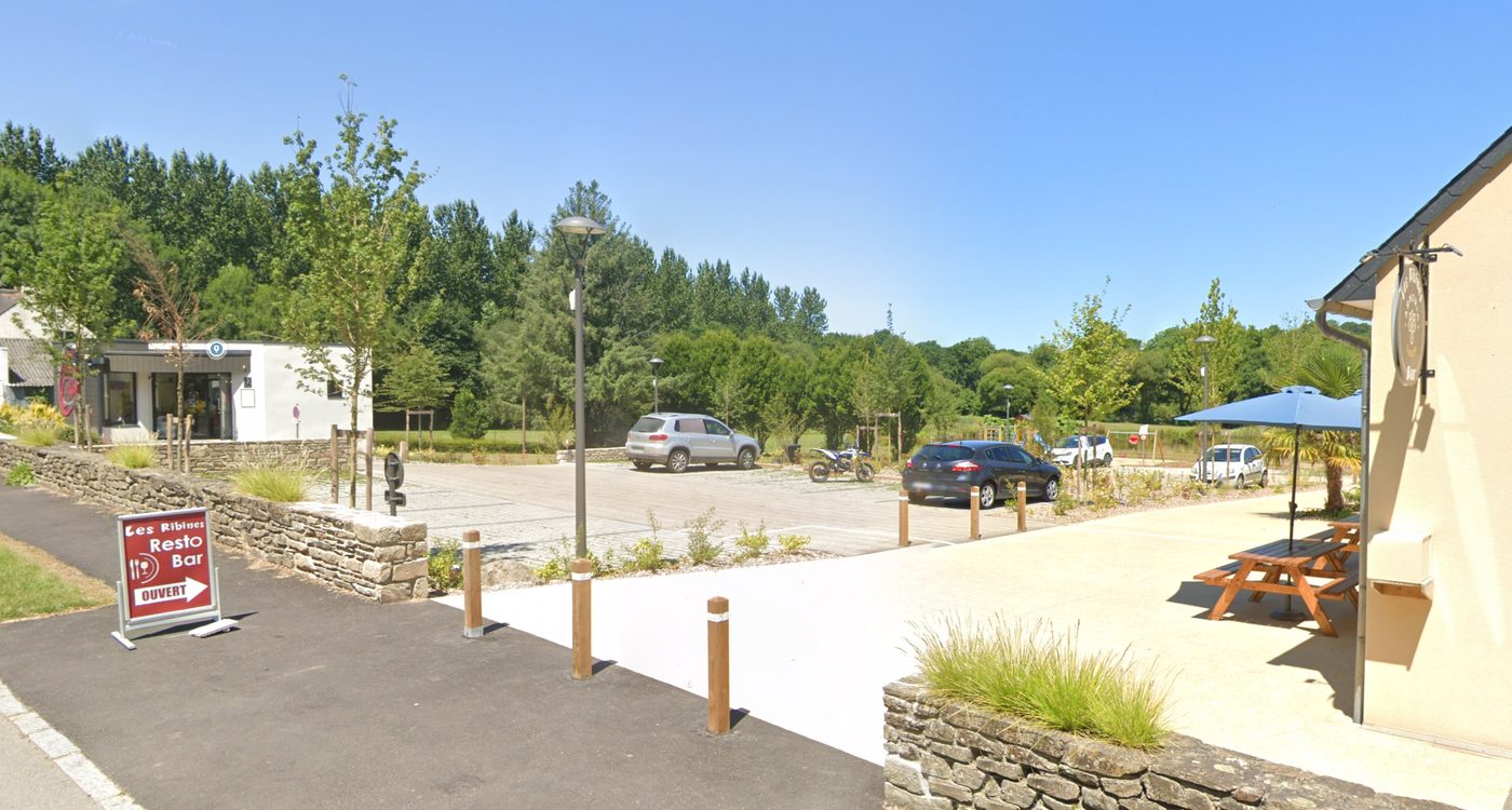 Le Moustoir — Les chemins vers le bourg