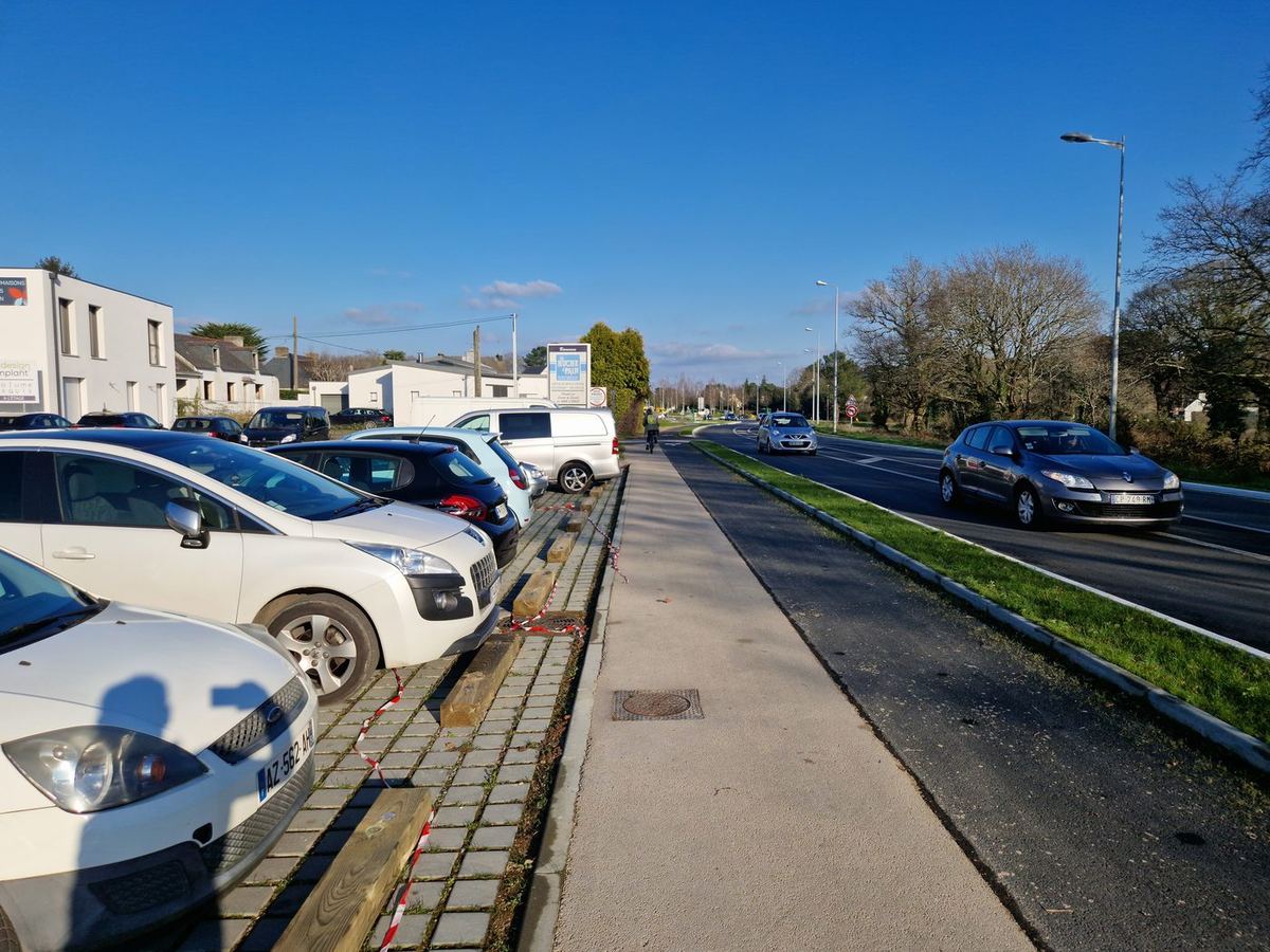 Arradon, Entre nature et commerces : vue 1