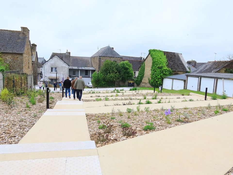 Merdrignac, Le parc urbain : vue 6